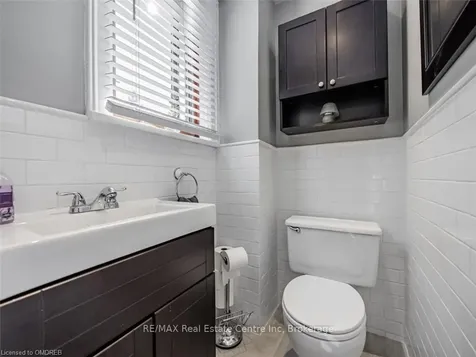 40 Grattan Street Toronto ON M9N 3J5