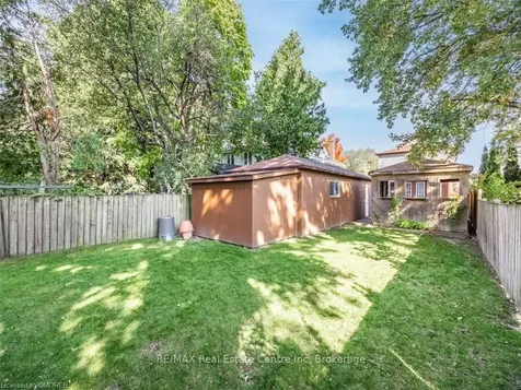 40 Grattan Street Toronto ON M9N 3J5