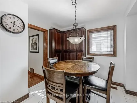 40 Grattan Street Toronto ON M9N 3J5