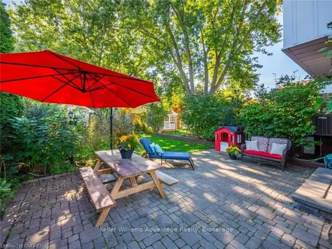 844 Laurier Avenue Milton ON L9T 4H1