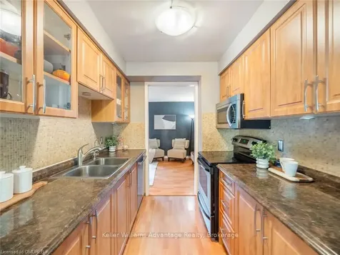 844 Laurier Avenue Milton ON L9T 4H1