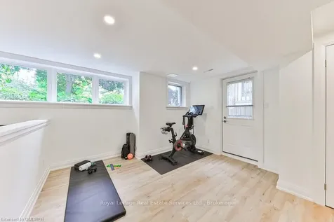 2324 Cheverie Street Oakville ON L6J 5W4