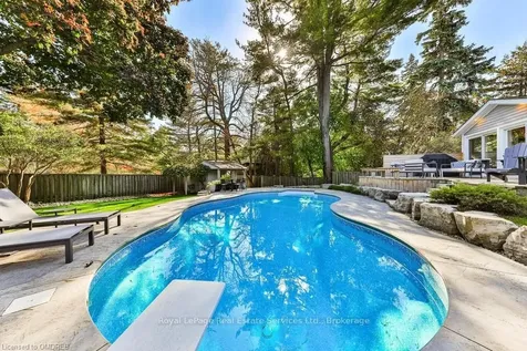 2324 Cheverie Street Oakville ON L6J 5W4