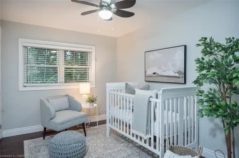 844 Bishop Court Milton ON L9T 3N1