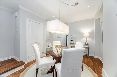 331 Robinson Street Oakville ON L6H 1H1