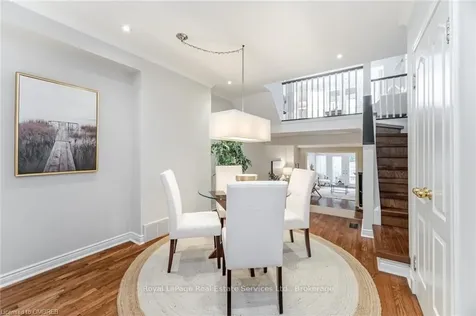 331 Robinson Street Oakville ON L6H 1H1