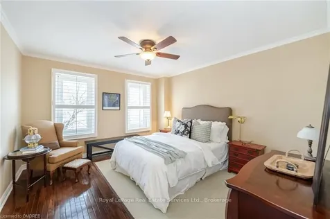 331 Robinson Street Oakville ON L6H 1H1