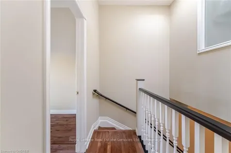 331 Robinson Street Oakville ON L6H 1H1