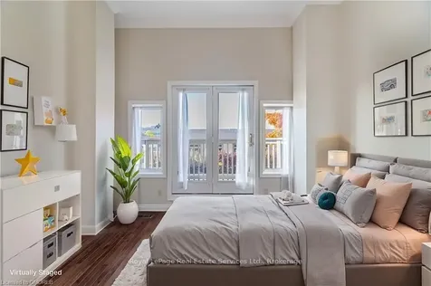 331 Robinson Street Oakville ON L6H 1H1
