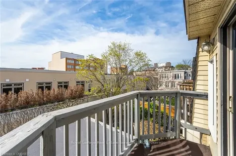 331 Robinson Street Oakville ON L6H 1H1