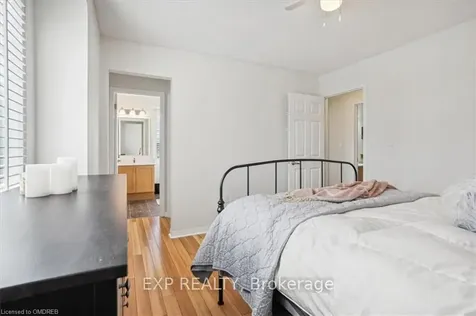 949 Hasselfeldt Heights Milton ON L9T 0M5