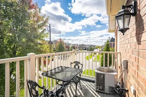 949 Hasselfeldt Heights Milton ON L9T 0M5
