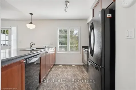949 Hasselfeldt Heights Milton ON L9T 0M5