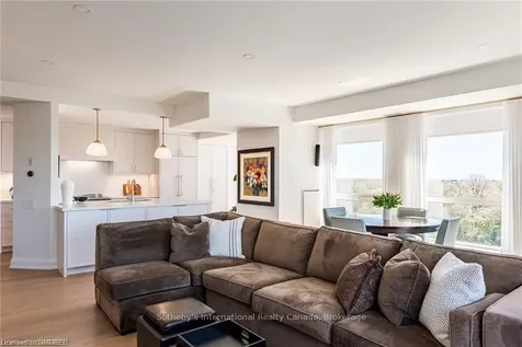 50 Old Mill Road Oakville ON L6J 7W1