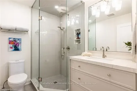 50 Old Mill Road Oakville ON L6J 7W1