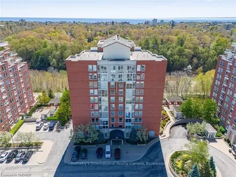 50 Old Mill Road Oakville ON L6J 7W1
