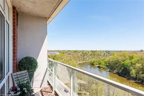 50 Old Mill Road Oakville ON L6J 7W1