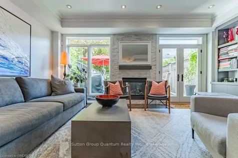 140 Rebecca Street N/a Oakville ON L6K 1J5