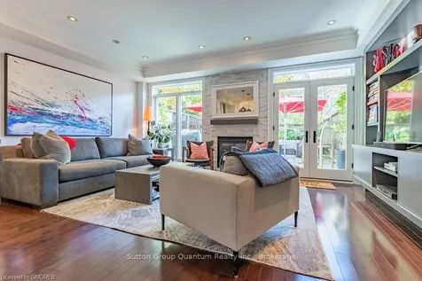 140 Rebecca Street N/a Oakville ON L6K 1J5