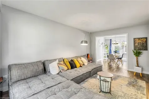 5475 Lakeshore Road Burlington ON L7L 1E1