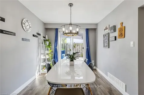 5475 Lakeshore Road Burlington ON L7L 1E1