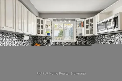 5475 Lakeshore Road Burlington ON L7L 1E1
