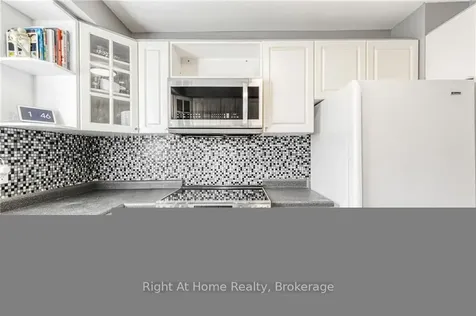 5475 Lakeshore Road Burlington ON L7L 1E1