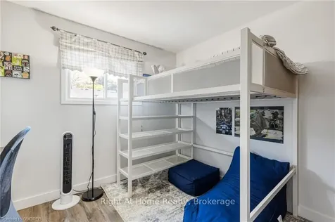 5475 Lakeshore Road Burlington ON L7L 1E1