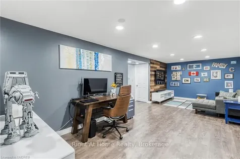 5475 Lakeshore Road Burlington ON L7L 1E1