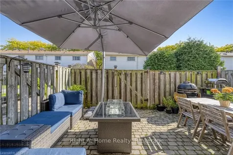 5475 Lakeshore Road Burlington ON L7L 1E1