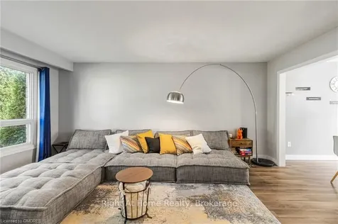 5475 Lakeshore Road Burlington ON L7L 1E1