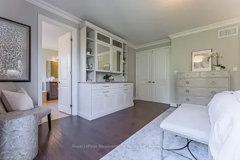 313 Peregrine Way Milton ON L9T 7N6