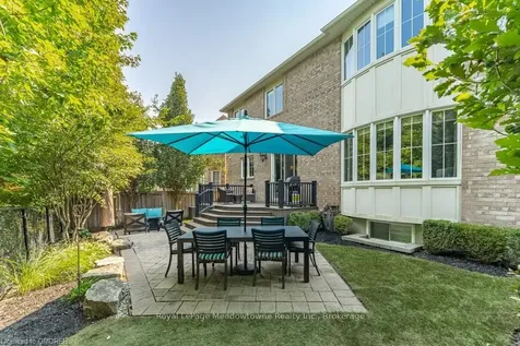 313 Peregrine Way Milton ON L9T 7N6