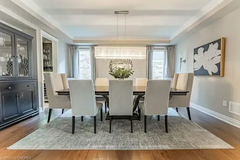 313 Peregrine Way Milton ON L9T 7N6