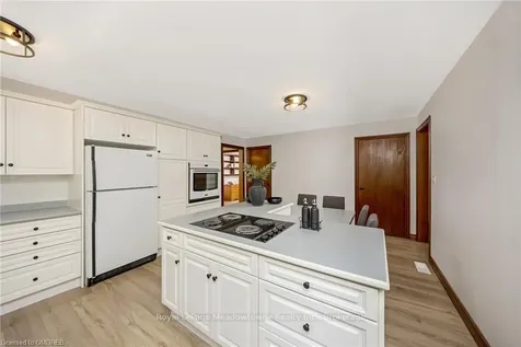 71 Bronte Street S Milton ON L9T 1Z4