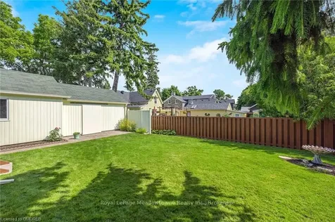 71 Bronte Street S Milton ON L9T 1Z4