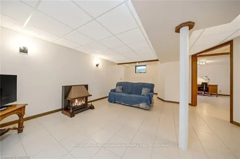71 Bronte Street S Milton ON L9T 1Z4
