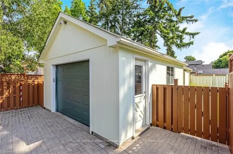 71 Bronte Street S Milton ON L9T 1Z4