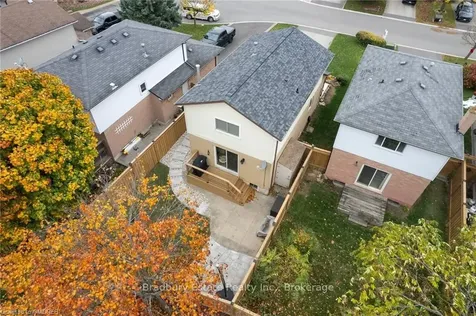 3086 Fontana Court Burlington ON L7M 2M1