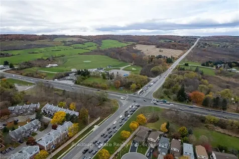 3086 Fontana Court Burlington ON L7M 2M1