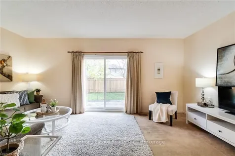 3086 Fontana Court Burlington ON L7M 2M1