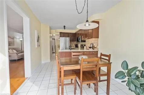 6903 Bansbridge Crescent Mississauga ON L5N 6T1