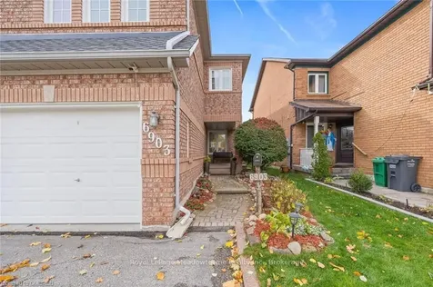 6903 Bansbridge Crescent Mississauga ON L5N 6T1