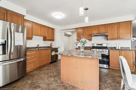 342 Dymott Avenue Milton ON L9T 7T3