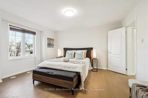 342 Dymott Avenue Milton ON L9T 7T3