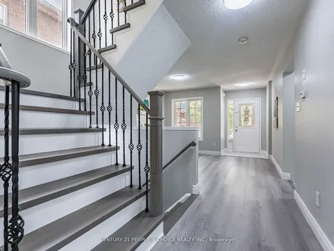 42 Gecko Court Brampton ON L6R 2P1