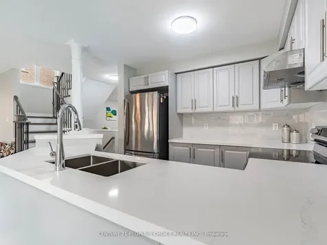 42 Gecko Court Brampton ON L6R 2P1