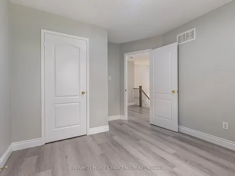 42 Gecko Court Brampton ON L6R 2P1