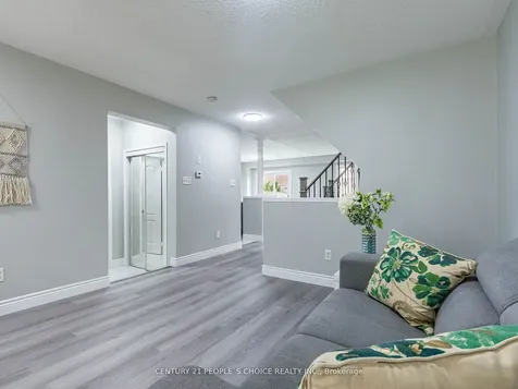 42 Gecko Court Brampton ON L6R 2P1