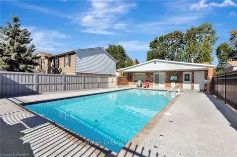 5475 Lakeshore Road Burlington ON L7L 1E1